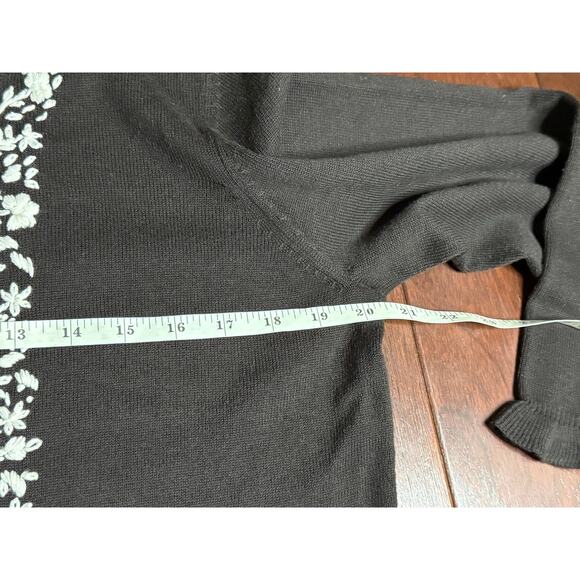 Sundance Womens Embroidered Cardigan Sweater Size Large Front Button 3/4 Sleeves - Picture 12 of 14